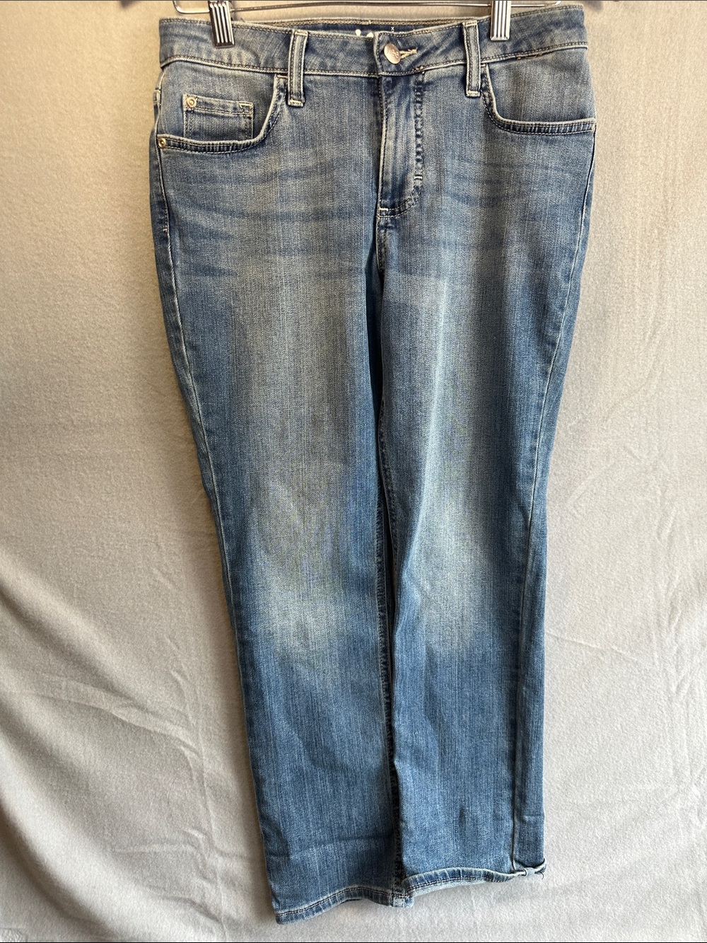 Lee Women's Straight Jeans in Light Blue Wash